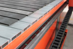 Diskon besar 1325 untuk papan partikel MDF HDF OSB papan kayu Solid pembuatan mebel <span class=keywords><strong>3</strong></span> sumbu 1325 1530 ATC Cnc Router mesin ukir - Product Image 3