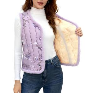 Chaleco de Invierno para Mujer de Mediana Edad, Estampado Floral de Inspiración Asiática con Ribete de Terciopelo, Precio de Mayoreo Directo de Fábrica - Product Image 1