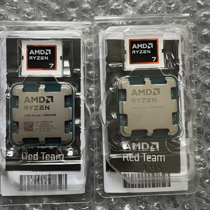 <strong>AMD</strong> Ryzen 7 9800X3D AM5 Zen 5 <strong>Processor</strong> 8-<strong>Core</strong>, 16-Thread, <strong>4</strong>.7GHz - Product Image 3