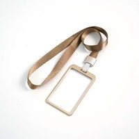 Porte-badge vertical en aluminium Bestom, construction métallique robuste, accessoire pour badges nominatifs en gros