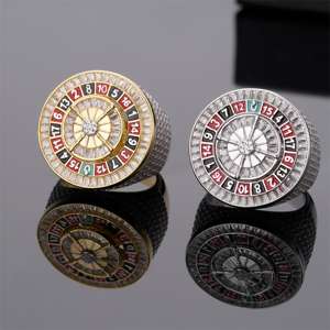 Nuovo Design Artigianale di Tendenza Anello <span class=keywords><strong>da</strong></span> <span class=keywords><strong>Uomo</strong></span> in Argento Sterling 925 con Bussola Smaltata in Oro 18K e Diamanti Baguette a Roulette - Product Image 4