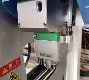 Máquina cortadora de tubos láser de fibra de alto rendimiento 3000W con tubería rotativa de 6m - Product Image 2