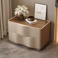Table de chevet minimaliste, style crème moderne et simple, en bois massif, nouveau modèle pour chambre principale, au style unique et au toucher haut de gamme