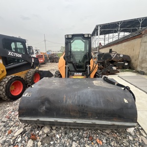 Cargadora Compacta de Ruedas a Precio Económico, Alternativa a la SR130 SR200 para <span class=keywords><strong>Trabajo</strong></span> Agrícola, Cargadora CASE SR175B Usada - Product Image 4