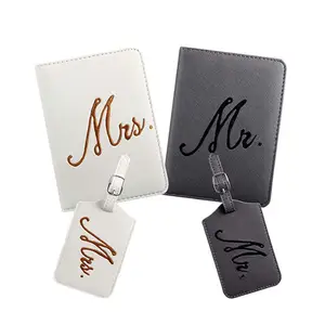 Customize 4 piece Mr And Mrs Bridal Leather Luggage Tags And Passport Covers couple travel set