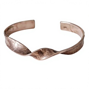 <b>Copper</b> <b>Bracelet</b> For Men With Elegant Polished Finish Suitable For Wedding Party And Festive Occasion Fashion - Product Image 1