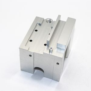 Pièces de drone en acier inoxydable haute température personnalisées OEM/ODM, impression 3D, usinage CNC, fil EDM, prototypage rapide, perçage - Product Image 4