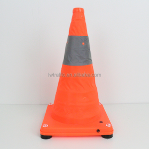 Cône <span class=keywords><strong>de</strong></span> sécurité <span class=keywords><strong>routière</strong></span> LED rechargeable avec voyant d'avertissement <span class=keywords><strong>de</strong></span> trafic - Product Image 6