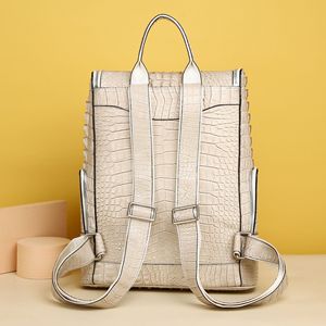 Mochila de Silicona con Estampado de Cocodrilo 2026, Nueva, de Gran Capacidad, a Prueba de Golpes, con Correa, Moderna para Exteriores - Product Image 2