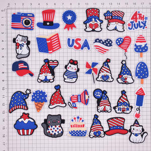 人気のアメリカ国旗シューズチャームPVCソフトラバーシューズアクセサリー独立記念日USAシューズチャームクロッグチャームキッズギフ - Product Image 4