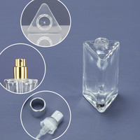 Flacon de parfum en verre transparent triangulaire élégant de 30 ml et 40 ml, échantillon gratuit, beau flacon vide, vaporisateur élégant, impression d'écran
