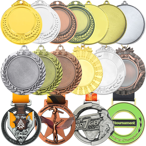 Médaille de sport personnalisée haut de gamme en métal moulé sous pression, écologique, 3D, dorée, argentée, bronze, avec ruban, marathon, course à pied, taekwondo, karaté, compétition - Product Image 1