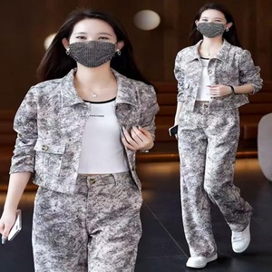 Women's Two Piece Set Ink Painting Style Cardigan Jacket Wide Leg <b>Pants</b> <b>Three</b> <b>Quarter</b> Sleeve Crepe Fabric Breathable Casual Suit - Product Image 4