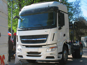 HOWO 헤비 듀티 6*4 세미 트레일러 트랙터 트럭 판매 HW76 - Product Image 4