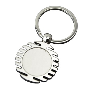 Giá rẻ cổ điển phim hoạt hình Carabiner kim loại vòng Keychain - Product Image 1