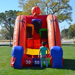 Meilleure Vente : Jeu de Lancer de Hache Gonflable 13 pieds avec Cibles en Mousse PVC – Cadeau d'Anniversaire pour Enfants et Adultes, Intérieur/Extérieur - Product Image 3