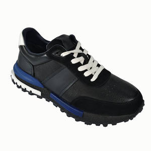 Sepatu Olahraga Kasual Klasik Pria Ringan Tahan Air Lembut Model Tali Gaya Berjalan Santai Gaya Olahraga Kasual - Product Image 1