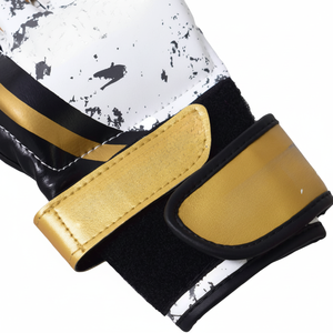 ถุงมือชกมวยครึ่งนิ้วน้ำหนักเบาพร้อมถุงมือยืดพันด้านในสำหรับฝึกซ้อมต่อย MMA และมวยไทยป้องกันข้อมือ - Product Image 1