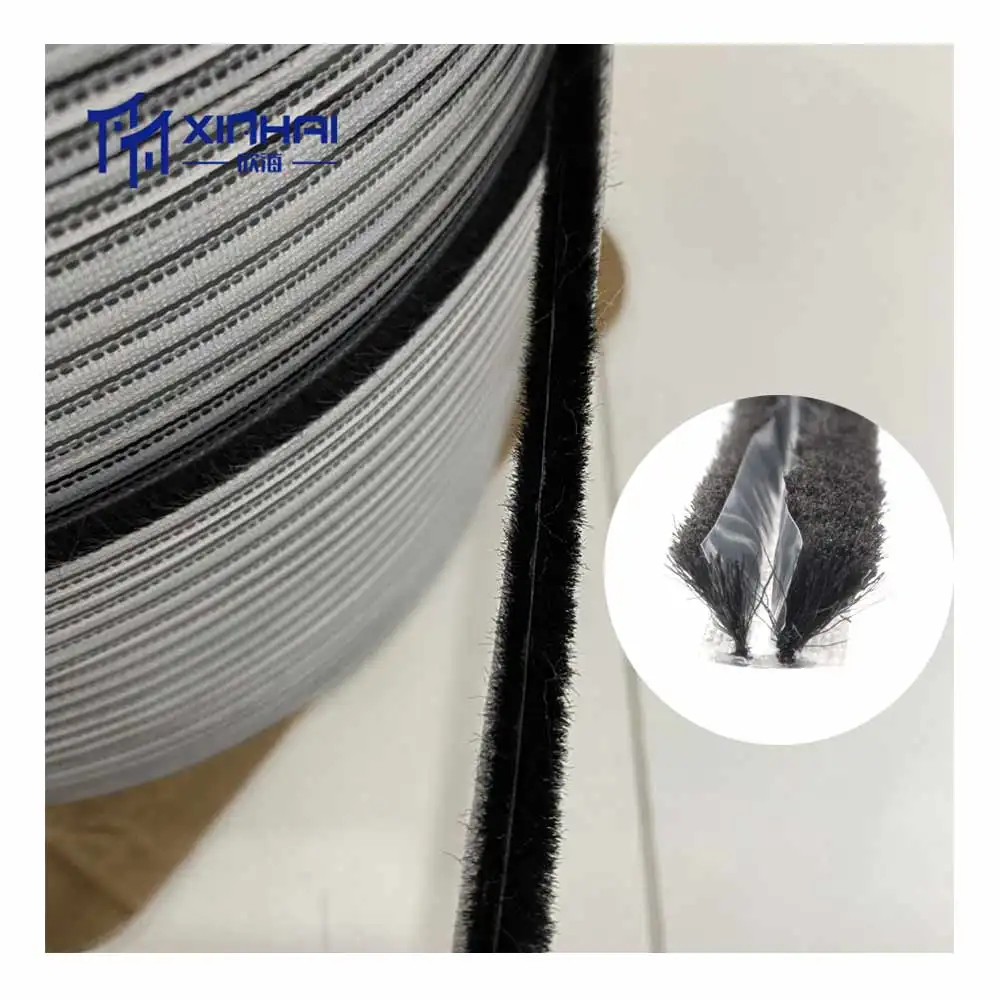Confezione da 1 rotolo 7x6(mm) striscia di tenuta per porta doccia in pile di lana resistente all'acqua nera in plastica