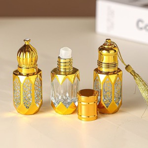Großhandel Luxus 6ml Dubai Arabisch Stil Glas ätherisches Öl Parfüm Parfum Oud Attar Öl Roller Tola Flaschen mit Pagode Kappe - Product Image 3