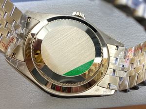 Reloj de hombre de lujo con zafiro y oro de alta calidad, reloj mecánico automático moderno y multifuncional, movimiento personalizado. - Product Image 5