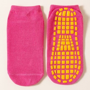 Chaussettes antidérapantes antidérapantes Offre Spéciale pour enfants Chaussettes de <span class=keywords><strong>trampoline</strong></span> antidérapantes pour une utilisation dans les parcs de <span class=keywords><strong>trampoline</strong></span> - Product Image 4