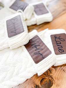 Bas de Noël personnalisés Bas de Noël gravés au laser avec nom en cuir - Product Image 3