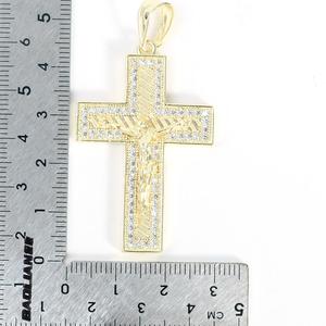 Colar com Pingente Grande de Cruz Cristã Latina Banhado a Ouro 14k à Prova d'Água com Corrente Cubana para Homens e Mulheres - Joia Banhada a Ouro - Product Image 5