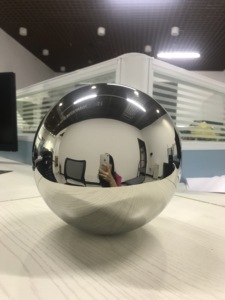 Public Art Stainless Steel Weather Resistant Modern Polished Finish <strong>Garden</strong> Decorative Spheres <strong>Large</strong> Reflective <strong>Balls</strong> - Product Image 2