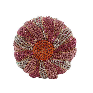 Sac de soirée pour femme, motif floral, strass, pochette scintillante perlée, sac à main en forme de boîte pour soirée - Product Image 4