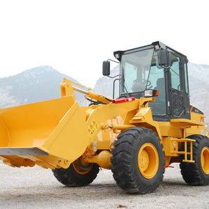 Chargeuse sur pneus compacte 816C avec moteur de 65 kW et godet de 1,0 m³ pour la construction et la manutention de matériaux - Product Image 1