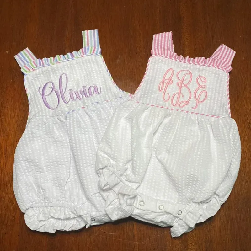 All'ingrosso vestiti della neonata in bianco personalizzato estate monogramma bianco Seersucker Baby Bubble pagliaccetto