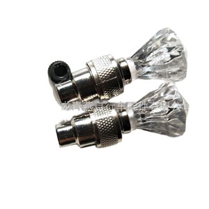 Luces de válvula de diamante para bicicleta, siete colores, 4 modos, luz de rueda impermeable IPX4 - Product Image 5