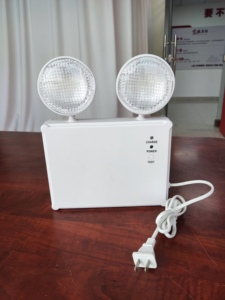 CR-7066 đôi đầu hai điểm dẫn ánh sáng khẩn cấp với pin dự phòng cho trường hợp khẩn cấp - Product Image 6