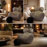 Canapé paresseux à rayures noires et beiges avec ottoman boule, fauteuil d'appoint irrégulier rembourré pour salon, hôtel, salle d'exposition