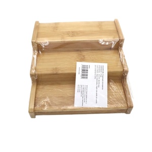 Portaspezie a 3 Ripiani, Organizzatore a Gradini, Larghezza Espandibile, in Bambù per Cucina, Scaffale Pieghevole per <span class=keywords><strong>Casa</strong></span> 22cm - 38cm - Product Image 1
