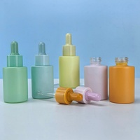 Faible MOQ, Flacon en verre givré vide de 30 ml pour sérum de soin de la peau, Flacon compte-gouttes de 1 oz pour huile capillaire, Flacon pompe, Diffuseur à bâtonnets, avec logo personnalisé