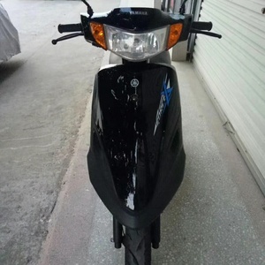 Usagé, directement de l'usine - <span class=keywords><strong>Scooter</strong></span> <span class=keywords><strong>Yamaha</strong></span> Fuxi <span class=keywords><strong>125cc</strong></span> - Haute performance et économe en carburant - Motos à essence - Product Image 2