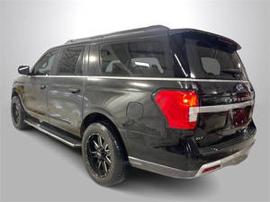 ขายส่งรถมือสอง ปี 2022 4x4 XLT 4 ประตู SUV เกียร์ออโต้ เบาะหนัง กล้องหลัง พวงมาลัยซ้าย - Product Image 3
