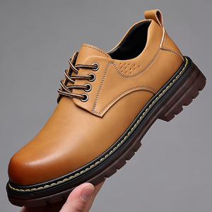 Botas de cuero para hombre, estilo Martin, tacón bajo, suela de goma antideslizante, zapatos casuales para el tiempo libre, hechas en Wenzhou. - Product Image 2