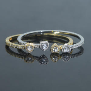 LiCai Halo Herz voller Diamanten CZ Armreifen 18 Karat vergoldeter Feder verschluss Iced Out Dünnes Armband Hip Hop Schmuck - Product Image 4