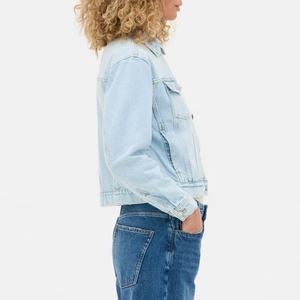 Nouvelle conception, vente en gros, OEM, vestes en jean vintage de haute qualité pour femmes, coupe classique, veste en jean courte - Product Image 2