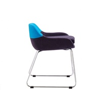 Chaise ergonomique moderne pour enfants avec base en métal et tissu, chaise d'appoint pour la maison et l'école