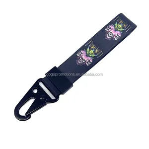 Biểu Tượng Tùy Chỉnh Xe Máy Thương Hiệu Tùy Chỉnh Key Tag <span class=keywords><strong>Polyester</strong></span> Truyền Nhiệt Đầy Màu Sắc Thiết Kế Vải Móc Khóa - Product Image 4