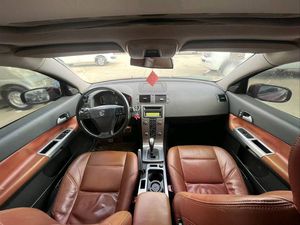 Véhicule d'occasion <span class=keywords><strong>2008</strong></span> pour C30 Turbo SUV Automatique Volant à Gauche Sièges en Cuir Caméra Arrière Toit Ouvrant Phares LED à Vendre - Product Image 4