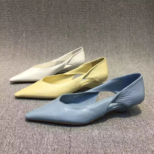 Sandales à talons aiguilles noires en cuir verni et satin, ornées de strass, à bout pointu, style mule, pour femme, idéales pour les soirées - Product Image 5