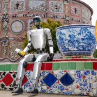 Escultura Humanoide Futurista de Acero Inoxidable Pulido, Estatua de Arte Científico-Ficción Moderna para Espacios Comerciales