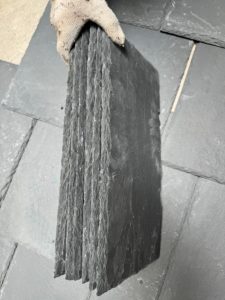 Tuiles plates modernes d'<span class=keywords><strong>ardoise</strong></span> grise noire de pierre naturelle pour des villas résistantes à la chaleur plus de 5 ans de garantie - Product Image 1