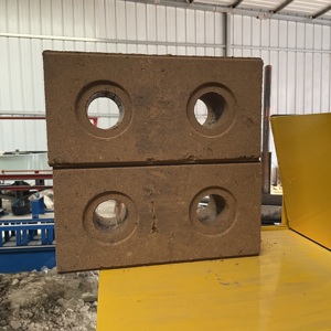 Machine <span class=keywords><strong>de</strong></span> fabrication <span class=keywords><strong>de</strong></span> briques d'argile creuses Machine <span class=keywords><strong>de</strong></span> fabrication <span class=keywords><strong>de</strong></span> briques à emboîtement hydraulique Machine <span class=keywords><strong>de</strong></span> fabrication <span class=keywords><strong>de</strong></span> briques d'argile manuelle - Product Image 4