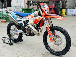 Motocicleta Todoterreno Hengjian S7 Z300 de Dos Tiempos, Refrigerada por Agua, 300cc, 42.6kW/8500rpm, 52N.m/7000rpm - Product Image 3